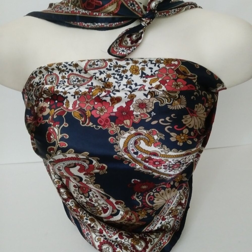 Elegant Paisley Navy Blue Silk Scarf - Picture 11 of 11